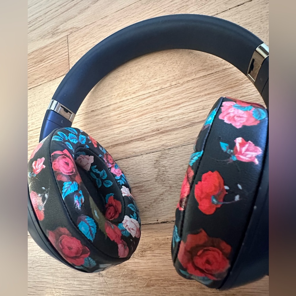 BEATS Studio 3 Wireless Headphones